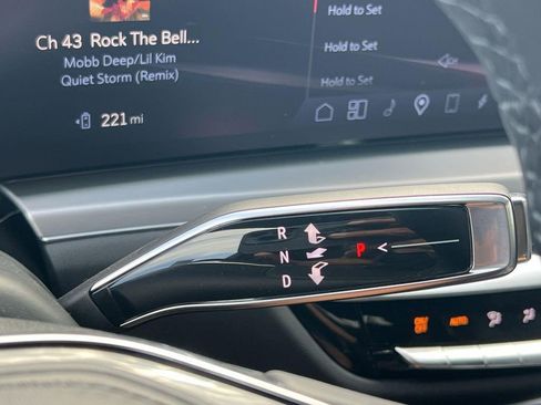 New 2026 Cadillac Lyriq V AWD/4WD image 16