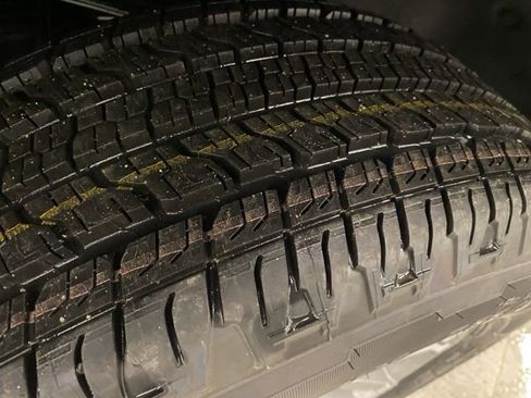 New 2026 Chevrolet Colorado LT w/ LT Convenience Package image 28