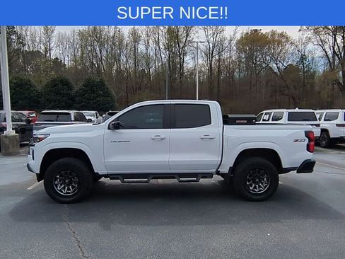 Used 2023 Chevrolet Colorado Z71 w/ Z71 Convenience Package 2 image 2