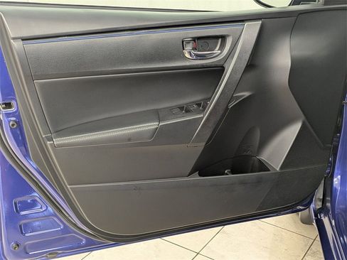 Used 2017 Toyota Corolla SE image 15