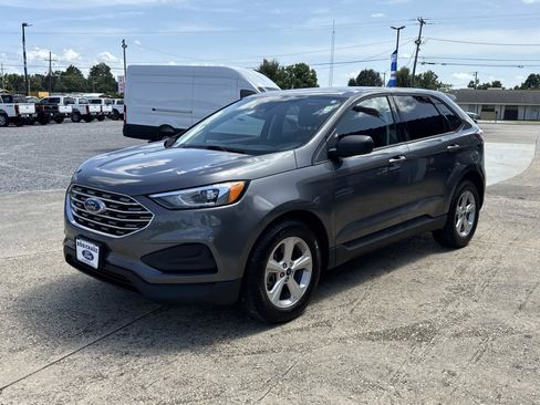 Used 2022 Ford Edge SE AWD/4WD image 3