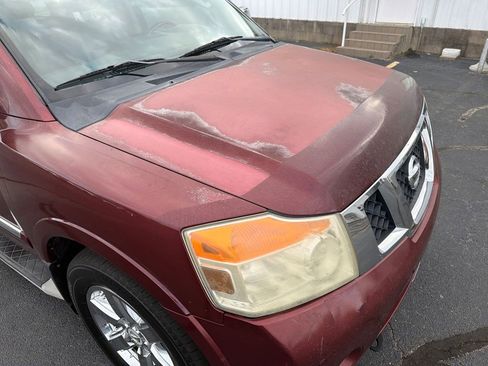 Used 2011 Nissan Armada Platinum w/ 2nd Row Captain Seat Pkg image 20