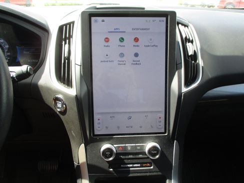 Used 2024 Ford Edge SEL w/ Convenience Package AWD/4WD image 15