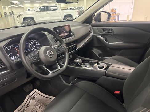 Used 2024 Nissan Rogue S image 13