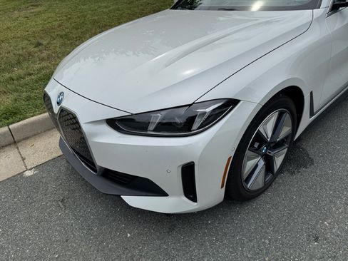 Used 2025 BMW i4 xDrive40i w/ Premium Package AWD/4WD image 26