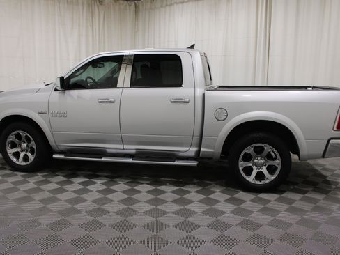 Used 2016 RAM 1500 Laramie w/ Convenience Group AWD/4WD image 31