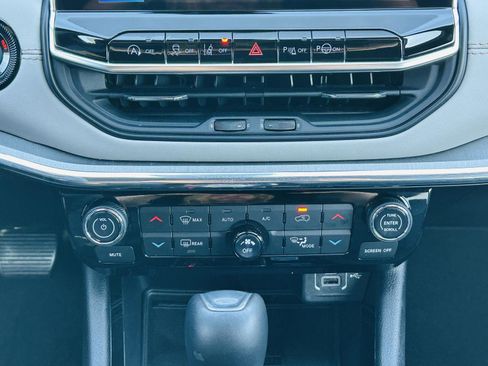 Used 2024 Jeep Compass Limited w/ Elite Group image 26