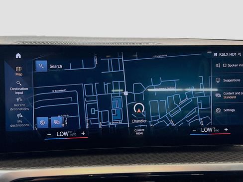 Used 2024 BMW 330i Sedan w/ M Sport Package image 9