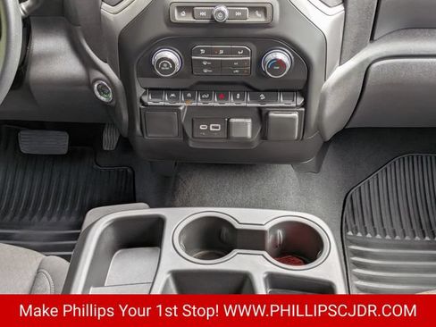 Used 2026 Chevrolet Silverado 1500 Custom Trail Boss w/ Turbomax Blackout Package AWD/4WD image 17