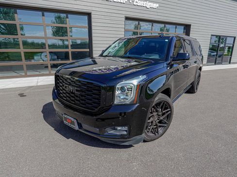 Used 2019 GMC Yukon XL Denali w/ Denali Ultimate Package RWD image 35