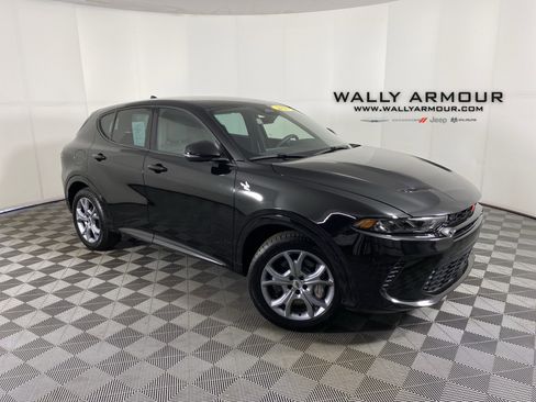 Used 2025 Dodge Hornet R/T AWD/4WD image 1