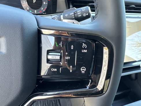 New 2026 Land Rover Range Rover Evoque S image 30