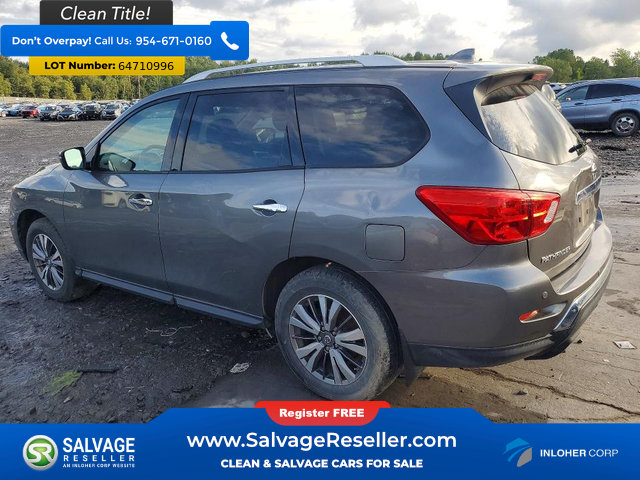 Used 2019 Nissan Pathfinder S AWD/4WD image 3