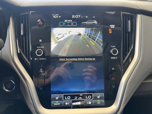 Used 2025 Subaru Outback Premium image 14