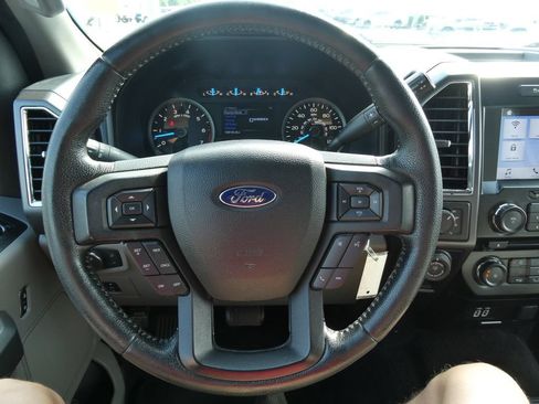 Used 2016 Ford F150 XLT w/ Equipment Group 302A Luxury AWD/4WD image 30