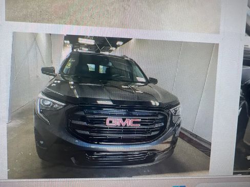 Used 2020 GMC Terrain SLT w/ Preferred Package AWD/4WD image 7