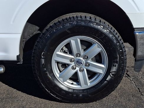 Used 2022 Ford F150 XLT w/ Trailer Tow Package image 9