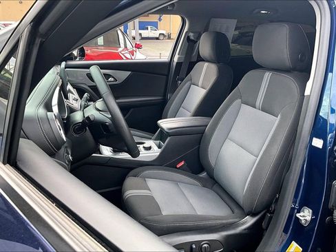 Used 2023 Chevrolet Blazer LT image 35