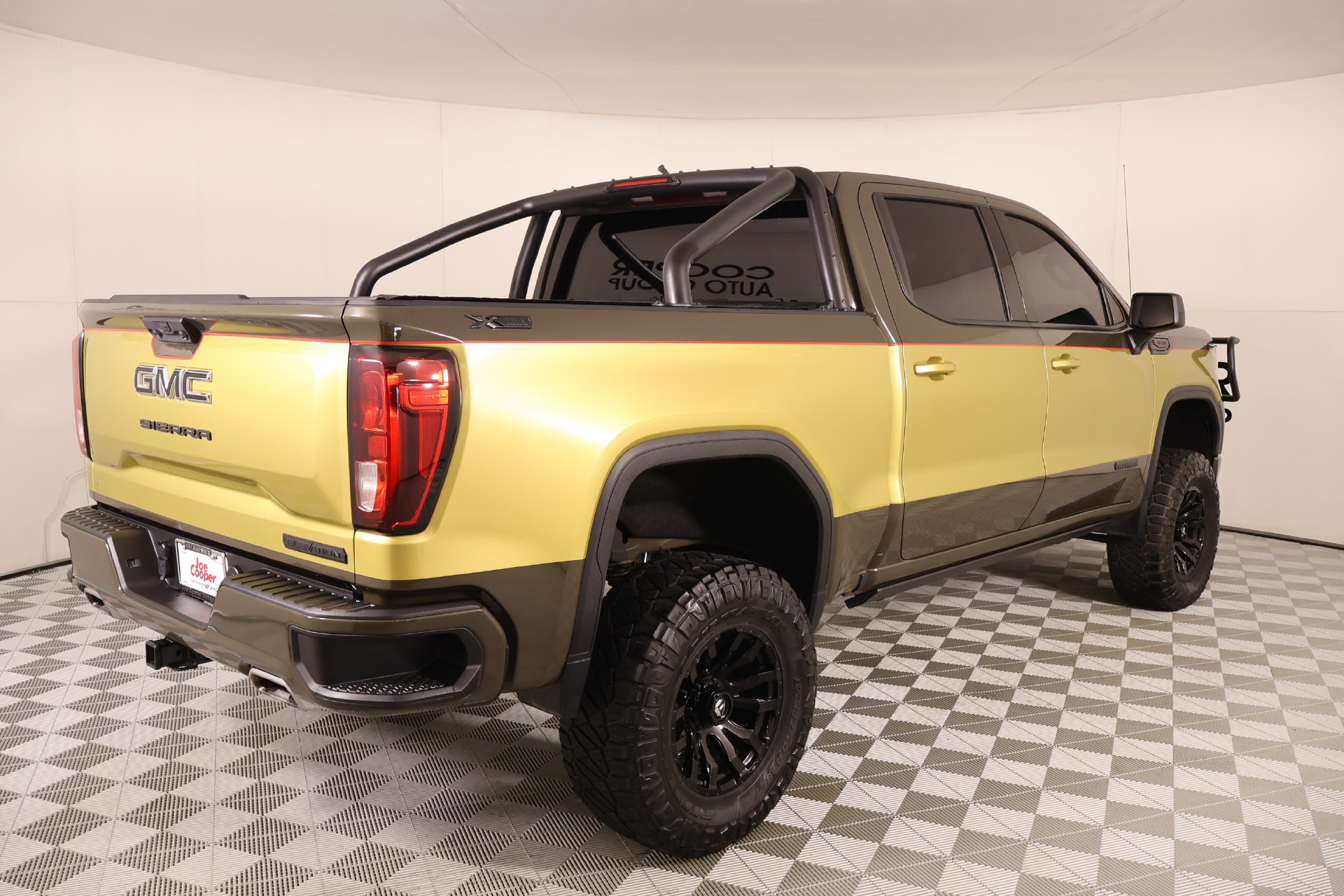 Used 2023 GMC Sierra 1500 Elevation AWD/4WD image 21