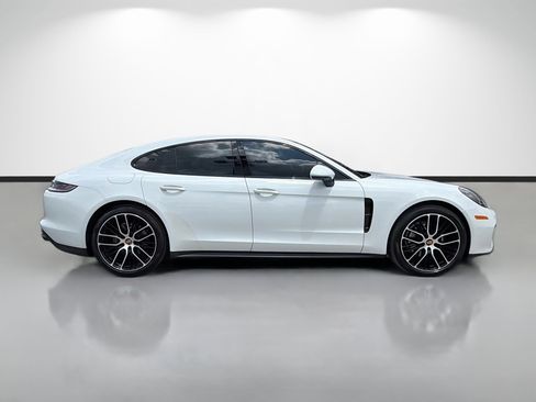 Used 2022 Porsche Panamera 4 Platinum Edition AWD/4WD image 2