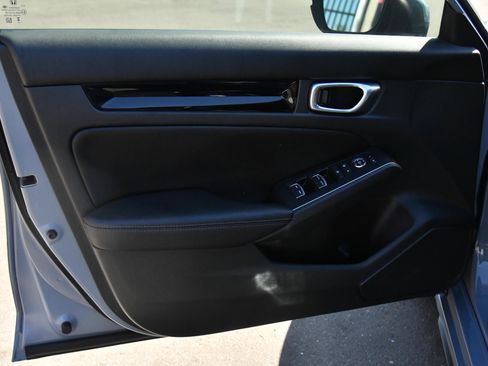 Used 2023 Honda Civic Sport Touring image 14