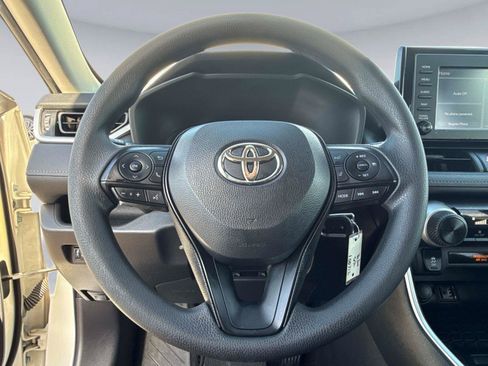 Used 2019 Toyota RAV4 LE w/ All Weather Liner Package AWD/4WD image 25