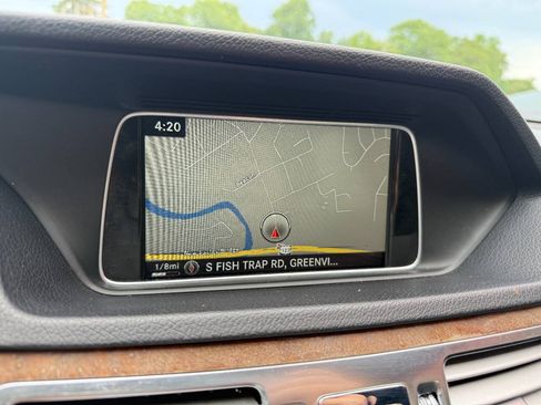 Used 2016 Mercedes-Benz E 350 4MATIC Sedan image 13