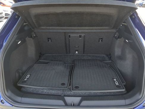 Certified 2022 Volkswagen ID.4 Pro S RWD image 8