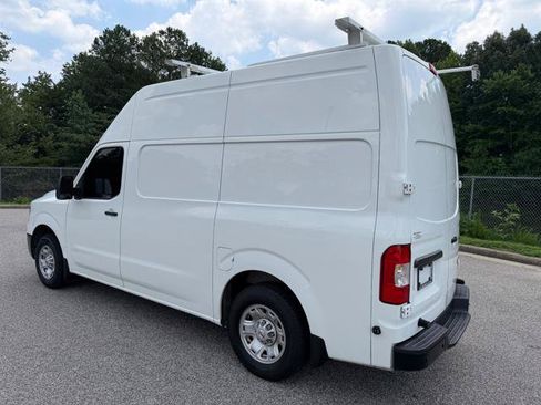 Used 2018 Nissan NV 2500 SV RWD image 6