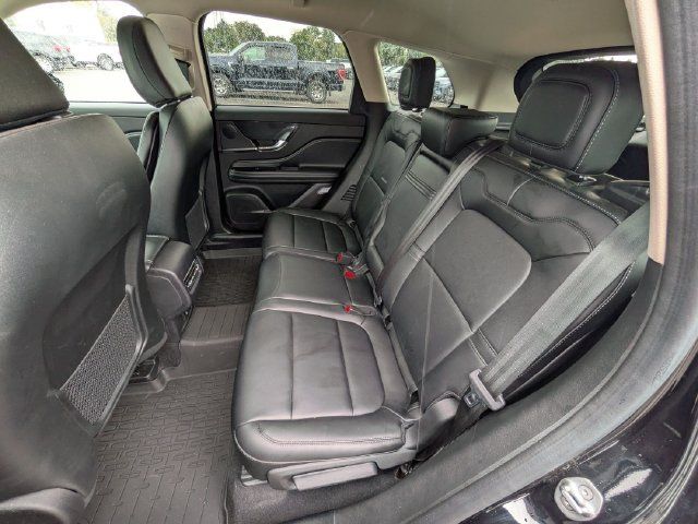 Used 2023 Lincoln Corsair AWD image 16