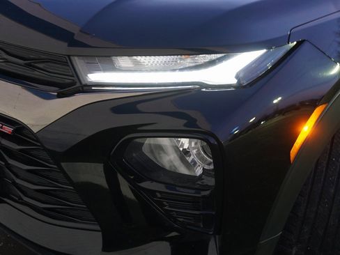 Certified 2023 Chevrolet TrailBlazer RS w/ Sun and Liftgate Package image 32