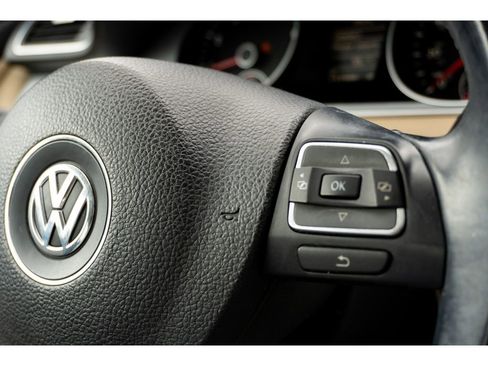 Used 2014 Volkswagen CC Sport image 24