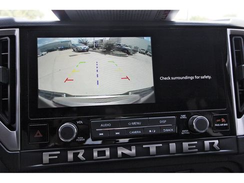 Used 2025 Nissan Frontier SV w/ SV Convenience Package RWD image 28