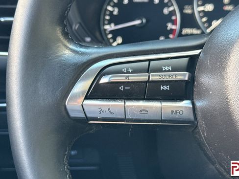 Used 2023 MAZDA MAZDA3 s image 27