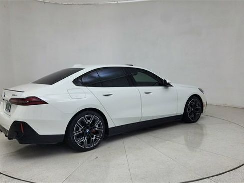 Used 2025 BMW i5 eDrive40i w/ M Sport Package image 67