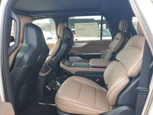 New 2026 Lincoln Navigator L Black Label image 27