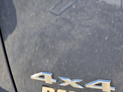 Used 2021 Jeep Cherokee Latitude Lux w/ Comfort/Convenience Group AWD/4WD image 14