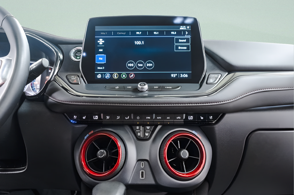 Used 2024 Chevrolet Blazer RS w/ Driver Confidence II Package AWD/4WD image 14