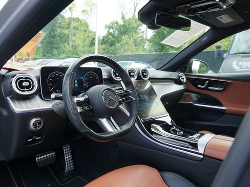 Used 2022 Mercedes-Benz C 300 4MATIC Sedan image 11