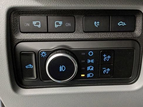 Certified 2024 Ford F250 Limited AWD/4WD image 34