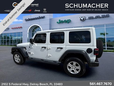 Used 2022 Jeep Wrangler Unlimited Sport w/ Sun And Sound Package AWD/4WD image 5