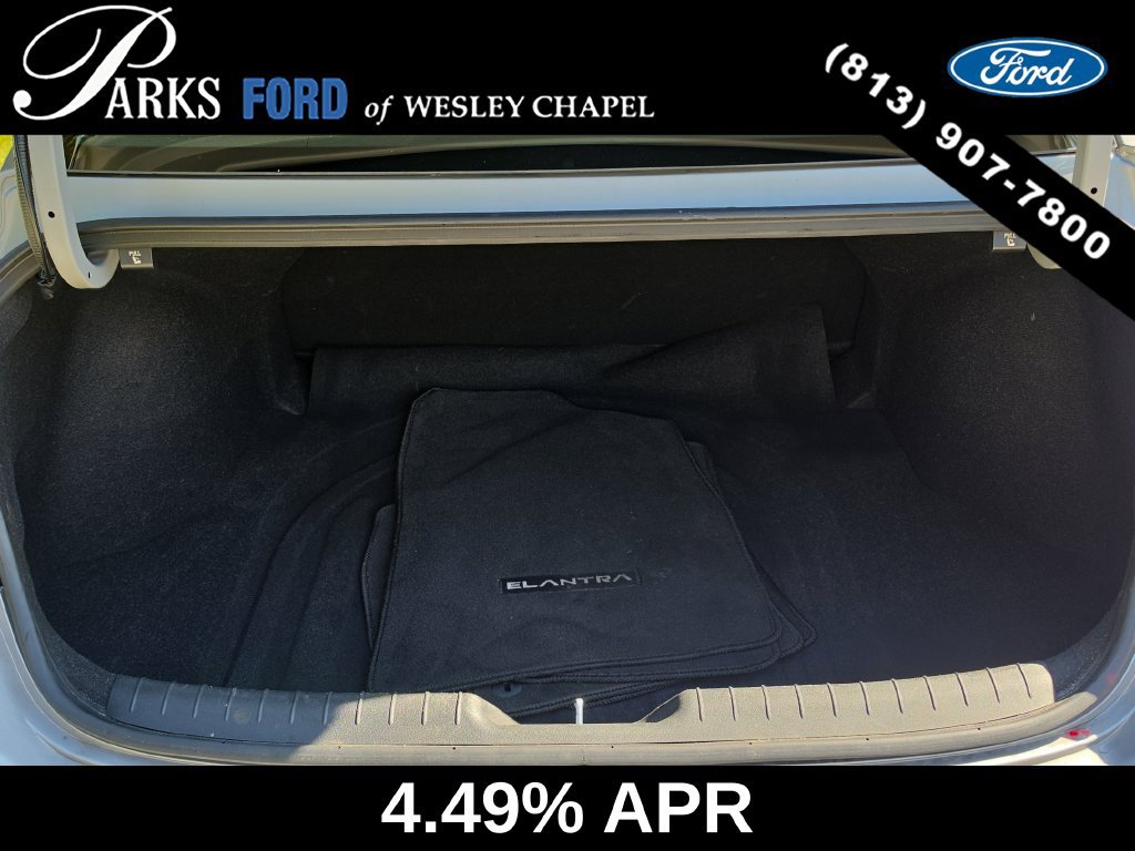 Used 2021 Hyundai Elantra SEL FWD image 9