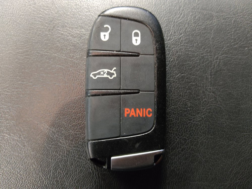 Used 2016 Chrysler 200 Limited FWD image 32