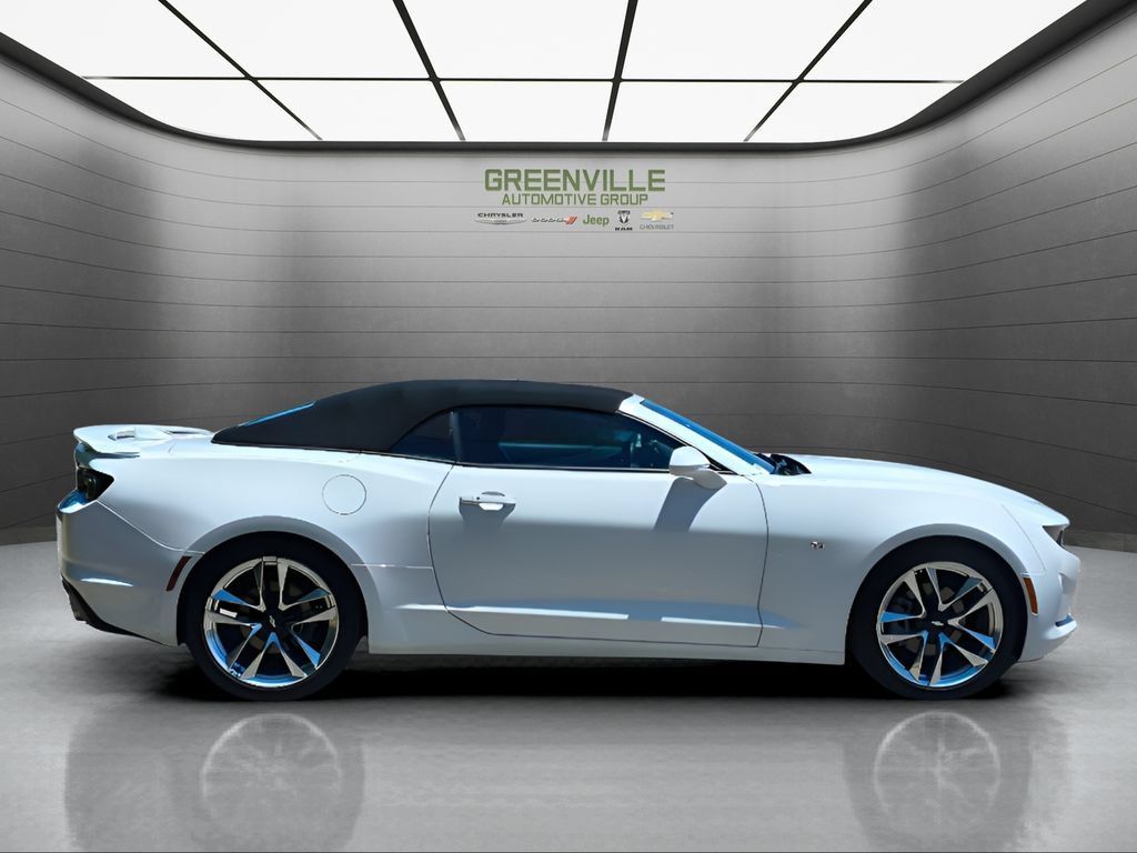 Used 2023 Chevrolet Camaro LT w/ RS Package RWD image 8