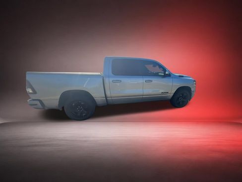 Used 2020 RAM 1500 Big Horn AWD/4WD image 9