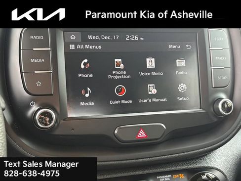 Used 2023 Kia Soul LX w/ LX Technology Package image 12