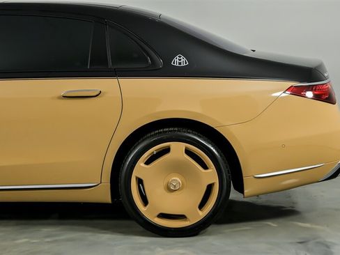 Used 2023 Mercedes-Benz Maybach S 680 4MATIC image 9