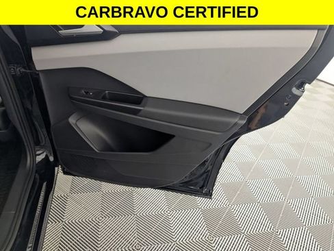 Used 2022 Volkswagen Taos SE AWD/4WD image 29