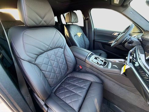 New 2026 BMW X6 M60i w/ Parking Assistance Package image 14
