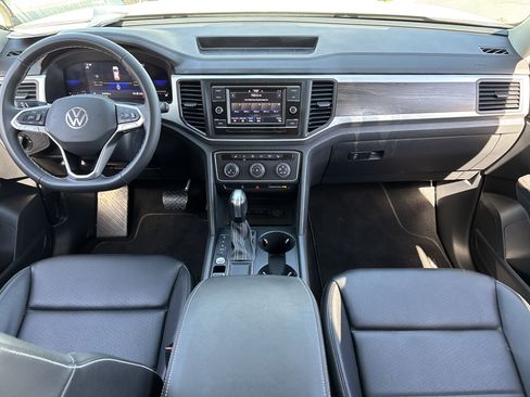Used 2023 Volkswagen Atlas SE image 14
